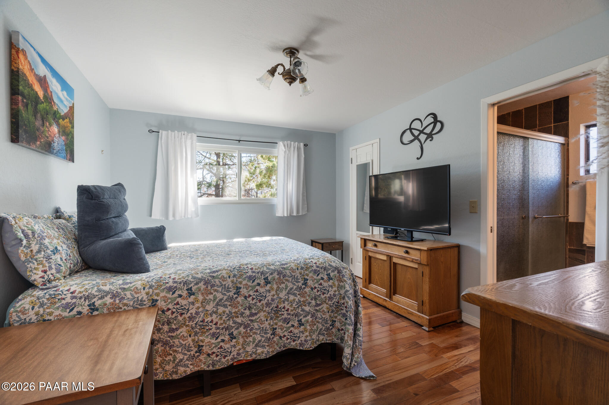 1180 Deerfield Road Prescott, AZ 86303 - Photo 15 of 40 Primary Suite - 1180 Deerfield