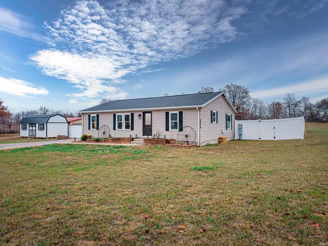 $219,000 | 8874 South Meadow Lane, Owensville, IN 47665