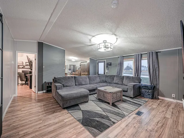 $219,000 | 8874 South Meadow Lane, Owensville, IN 47665