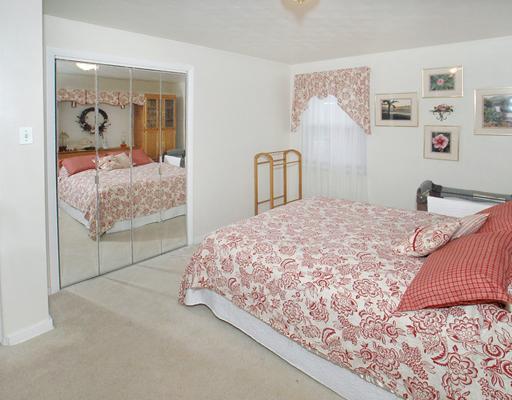 138 Murrysville Road Level Green, PA 15085 - Photo 6 of 18 Bedroom. The master bedroom on the main floor is a good size with great natural light.