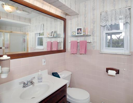 138 Murrysville Road Level Green, PA 15085 - Photo 8 of 18 Full Bath. The main bath is on the mail level and has newer touches and nice tile work. There is an additional full bath on the lower level as well.