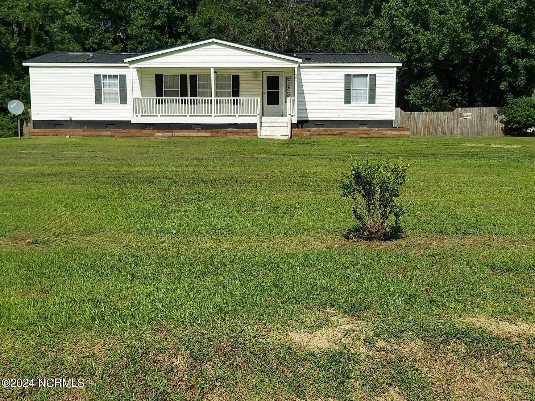 1383 Moore Town Road Rocky Point, NC 28457 - Photo 2 of 65 e2c68ee6-57ea-48b4-a352-825502304125