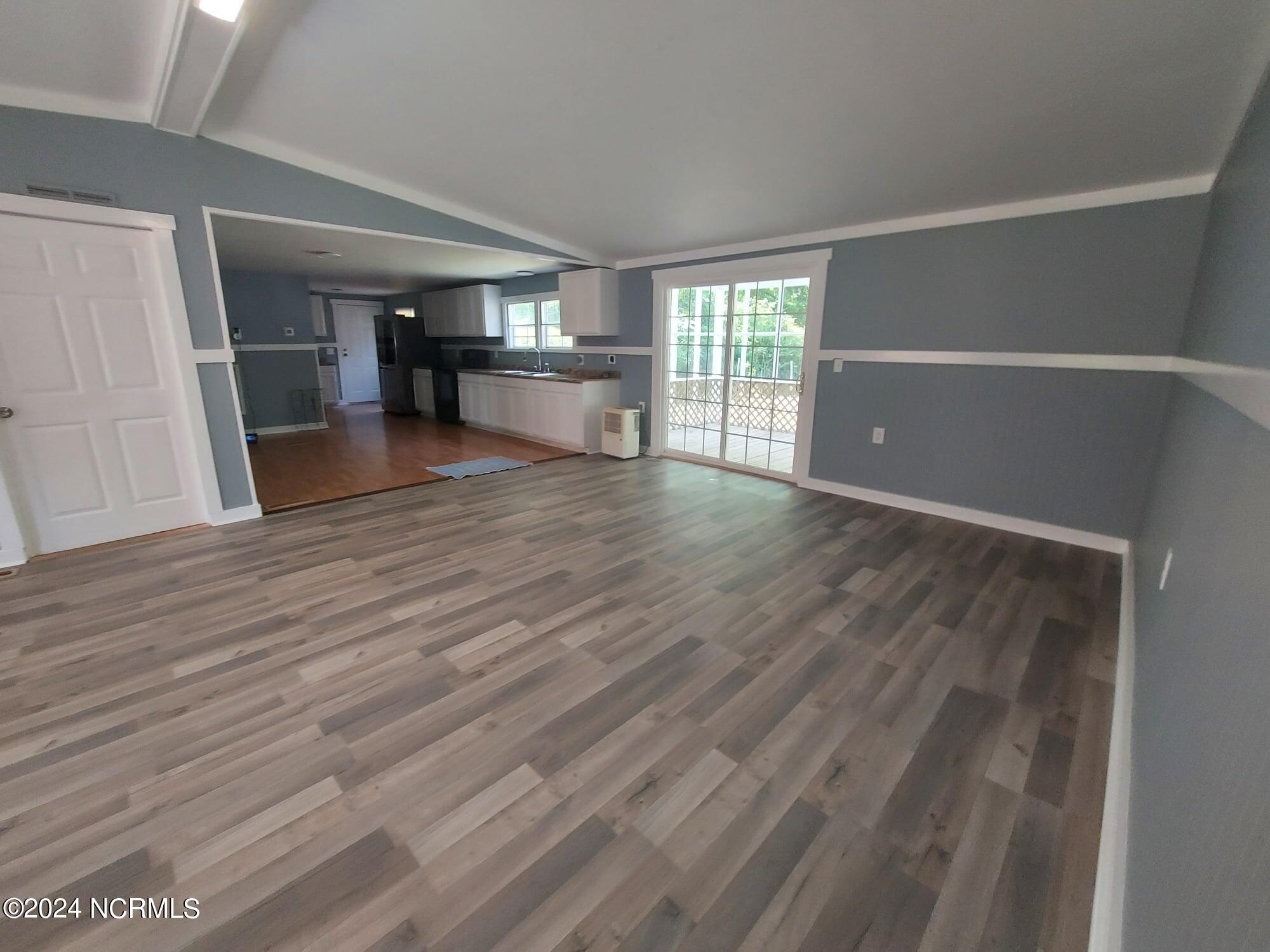 1383 Moore Town Road Rocky Point, NC 28457 - Photo 8 of 65 f3473c05-0250-4058-bc13-7e6e2aa0e821