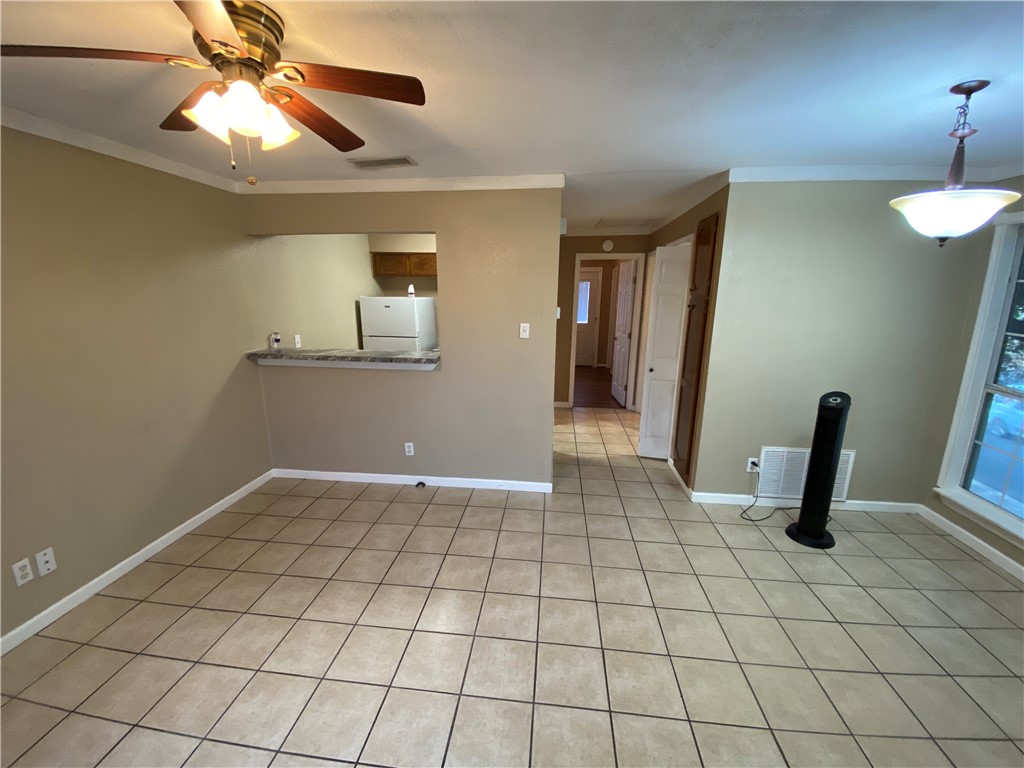6702 Everhart Road, Unit H108 Corpus Christi, TX 78413 - Photo 5 of 19