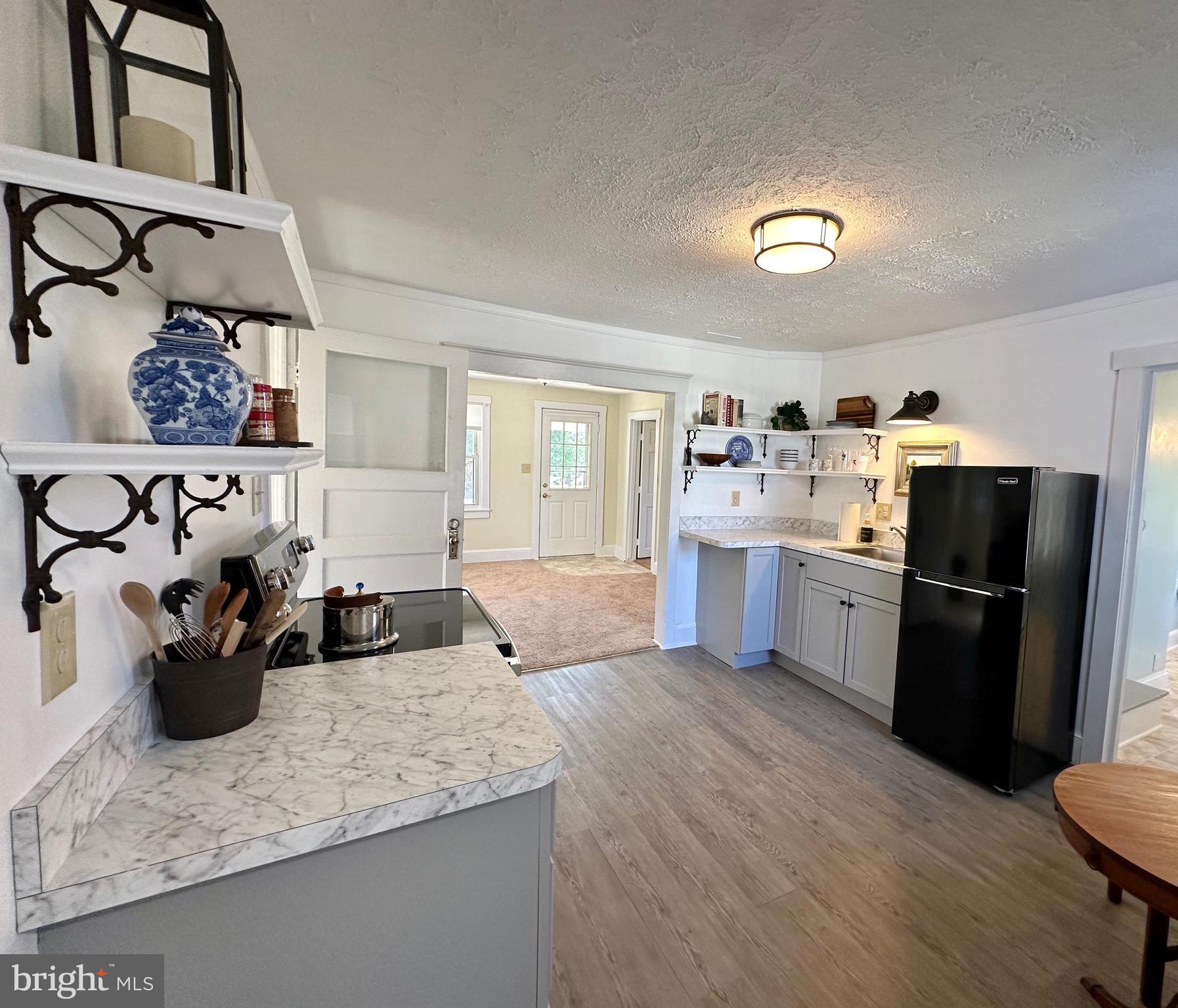 891 Berrys Ferry Road White Post, VA 22663 - Photo 3 of 19 Kitchen