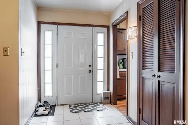 $175,000 | 902 Fairlane Drive, Marion, IL 62959