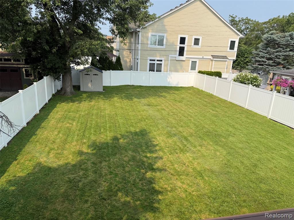 671 Coolidge Road Birmingham, MI 48009 - Photo 26 of 27 Gallery Image 26