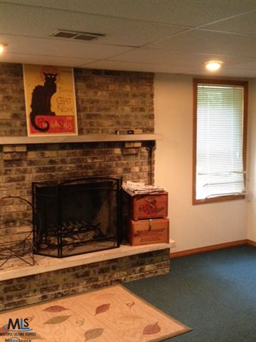 3866 Davenport Road Metamora, MI 48455 - Photo 6 of 9 31114299-5.JPG