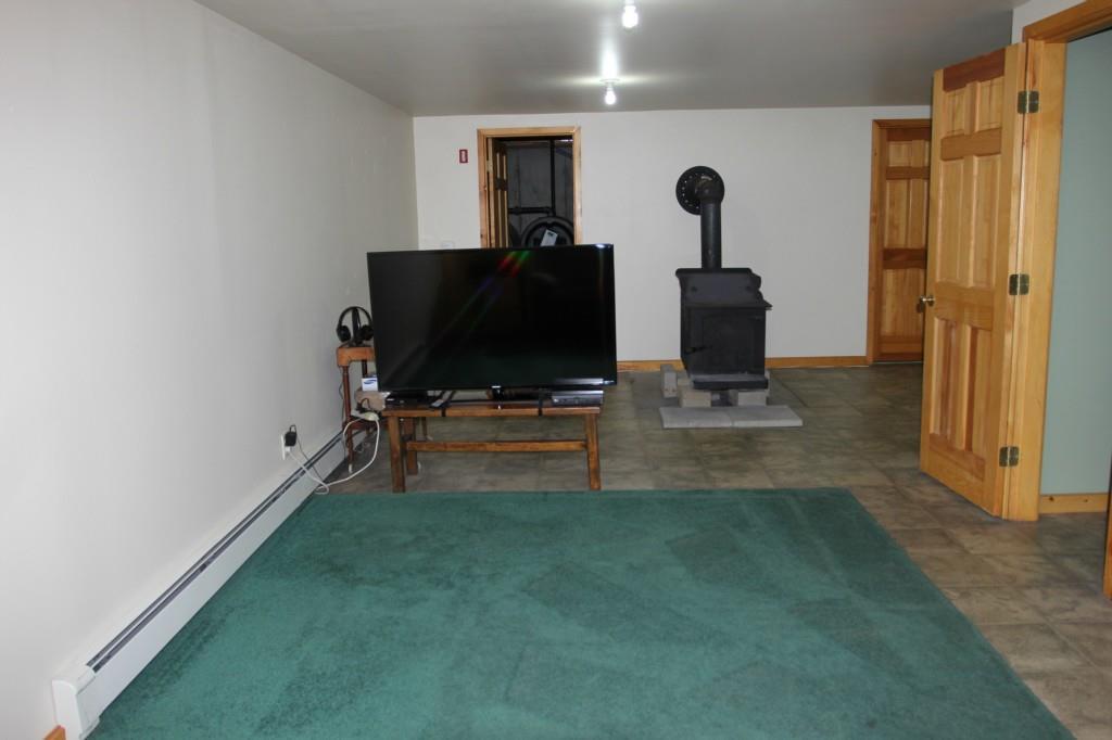 528 Bishop Hill Road Leeds, ME 04263 - Photo 24 of 33 Photo
