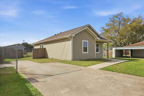 $135,000 | 9015 Landis Drive, Beaumont, TX 77707
