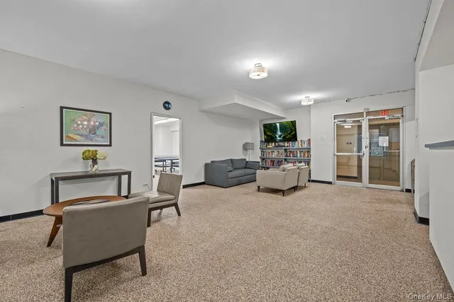 $1,095,000 | 2500 Johnson Avenue North, Unit 2NP | Spuyten Duyvil