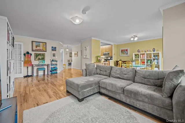 $1,095,000 | 2500 Johnson Avenue North, Unit 2NP | Spuyten Duyvil