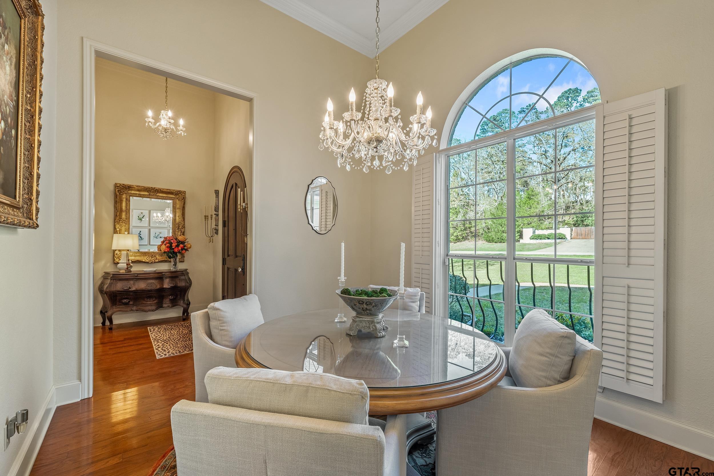 18716 Oakbrook Road Tyler, TX 75703 - Photo 11 of 44