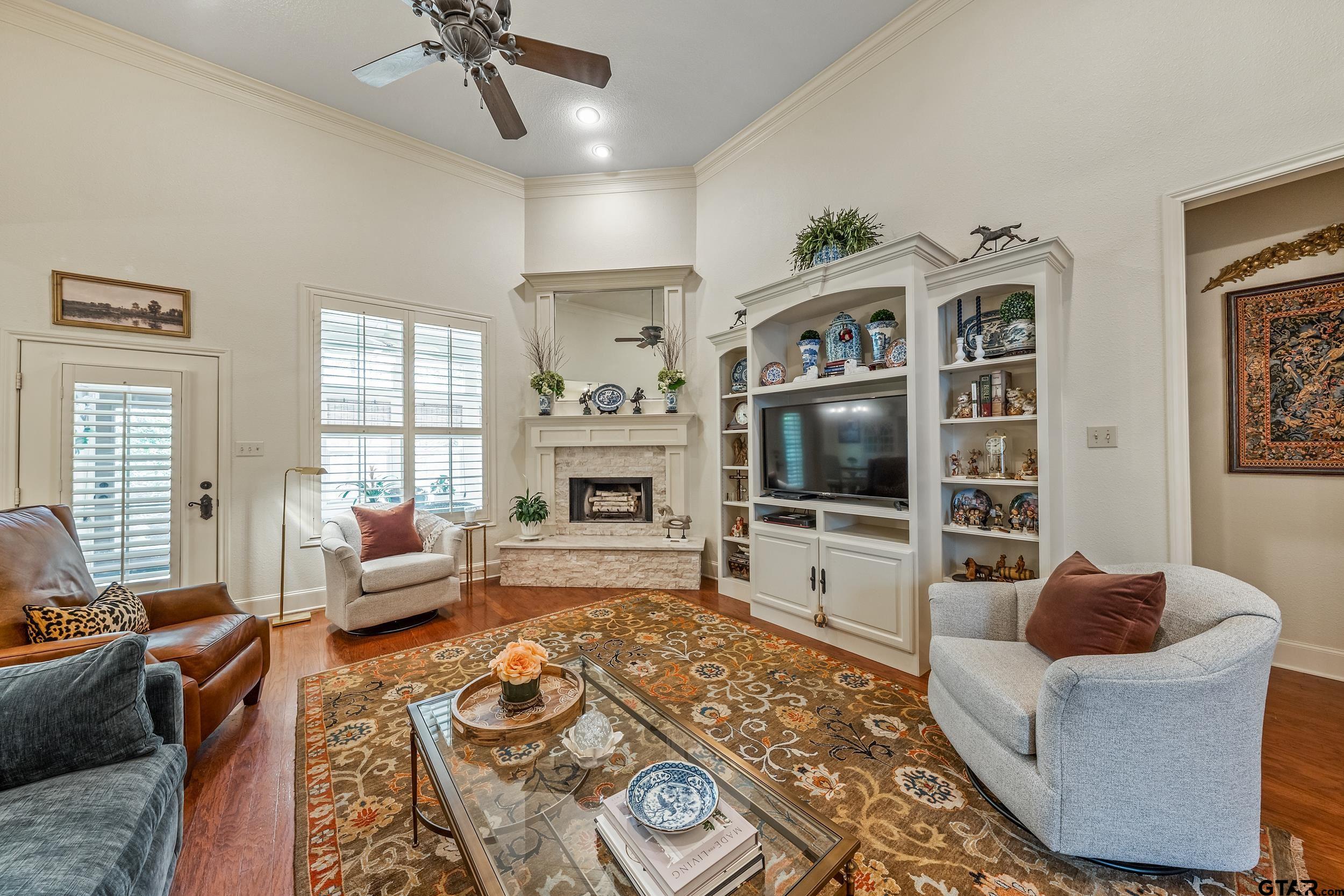 18716 Oakbrook Road Tyler, TX 75703 - Photo 13 of 44