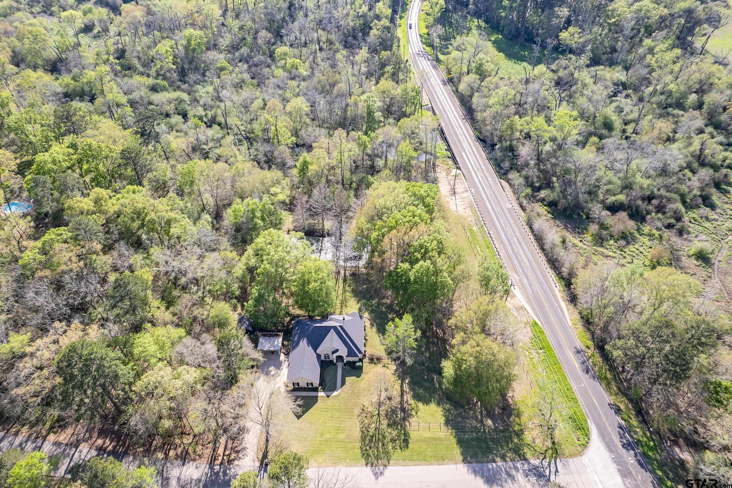 18716 Oakbrook Road Tyler, TX 75703 - Photo 4 of 44