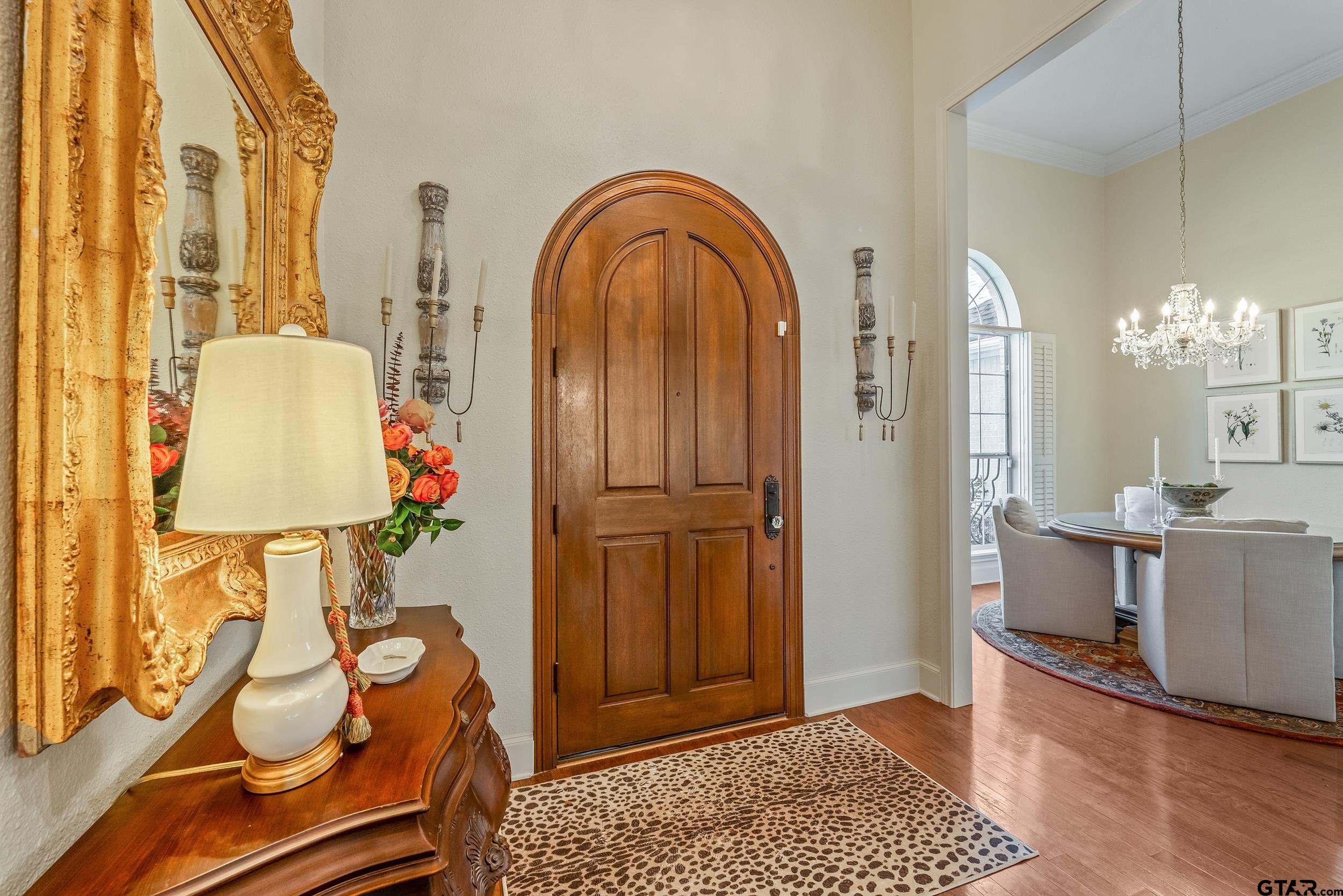 18716 Oakbrook Road Tyler, TX 75703 - Photo 9 of 44