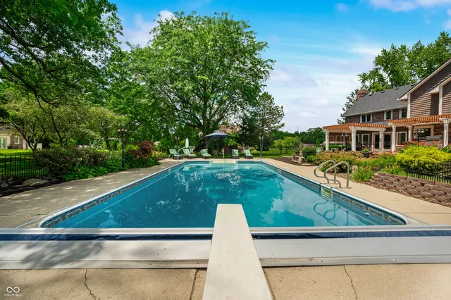 $1,250,000 | 115 Jordan Road, Indianapolis, IN 46217