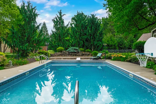 $1,250,000 | 115 Jordan Road, Indianapolis, IN 46217