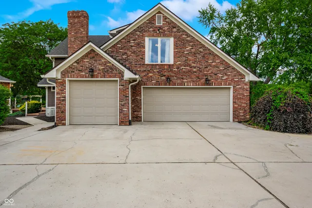 $1,250,000 | 115 Jordan Road, Indianapolis, IN 46217