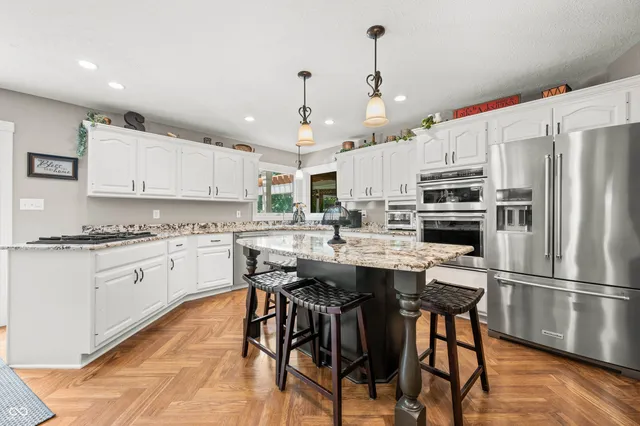 $1,250,000 | 115 Jordan Road, Indianapolis, IN 46217