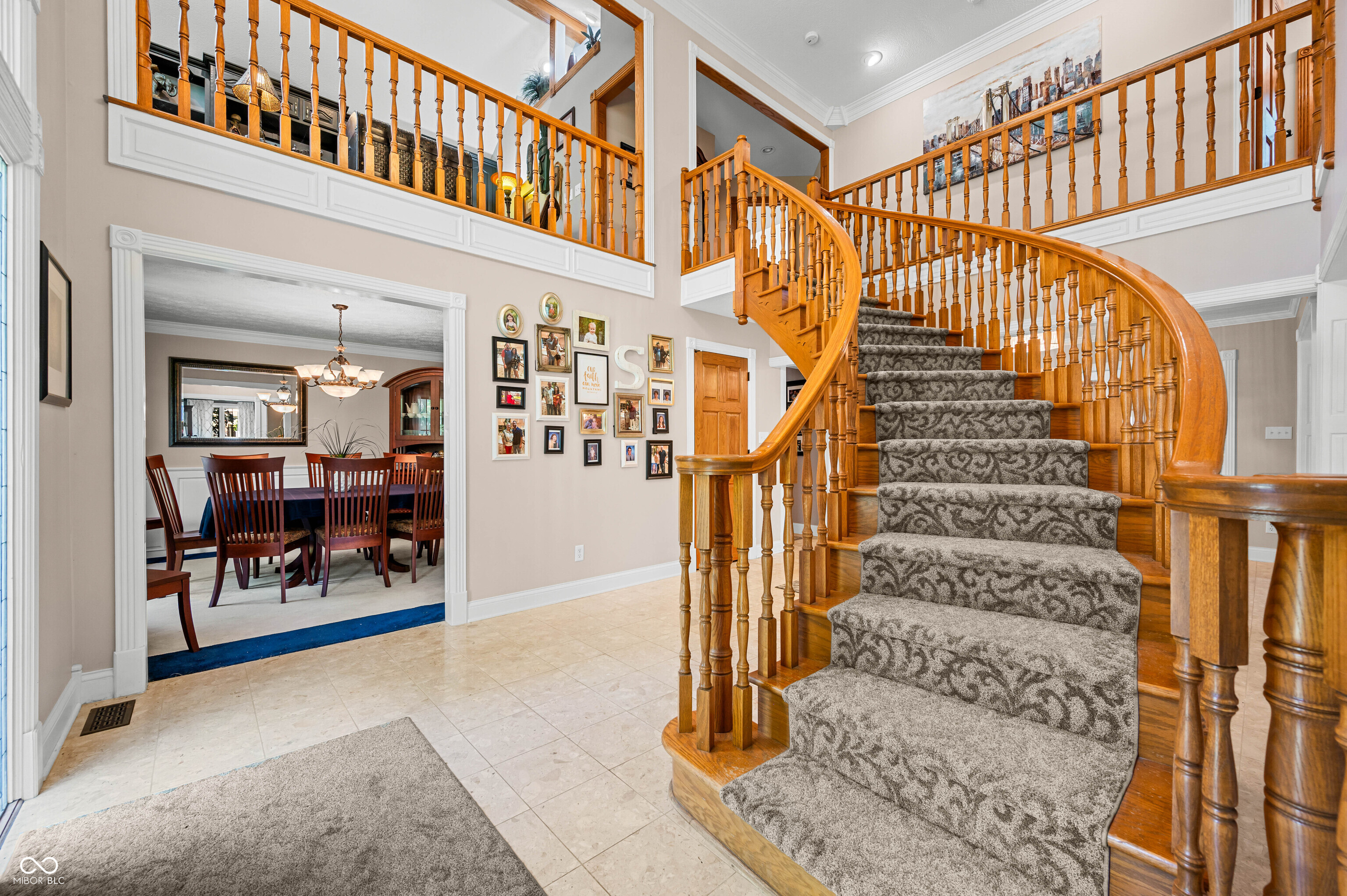 115 Jordan Road Indianapolis, IN 46217 - Photo 9 of 136