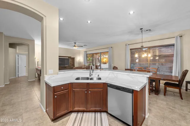 $600,000 | 6334 South Vista Point Circle, Gold Canyon, AZ 85118