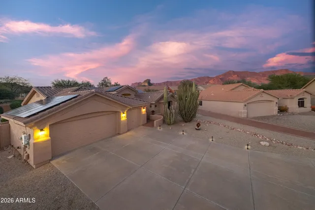 $600,000 | 6334 South Vista Point Circle, Gold Canyon, AZ 85118