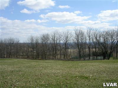 2554 Old Post Road Coplay, PA 18037 - Photo 4 of 4 Gallery Image 4
