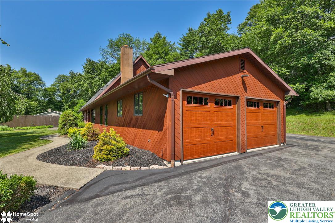 1503 Seneca Trail Effort, PA 18330 - Photo 43 of 66