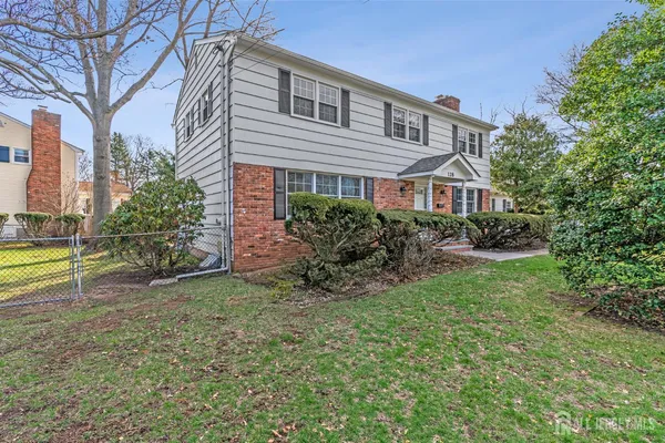 $650,000 | 128 Hazelwood Avenue, Middlesex, NJ 08846