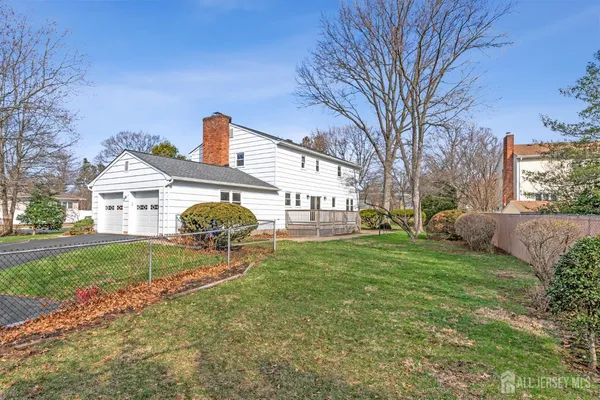 $650,000 | 128 Hazelwood Avenue, Middlesex, NJ 08846