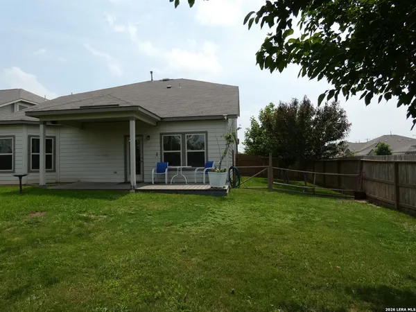 $2,100 | 10503 Pablo Way, Converse, TX 78109