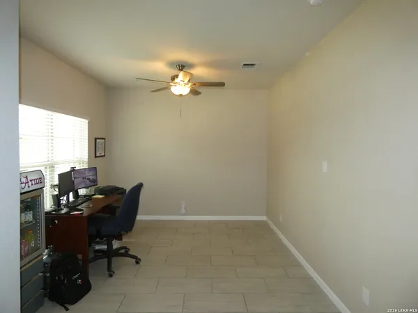 $2,100 | 10503 Pablo Way, Converse, TX 78109