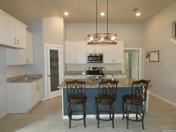 $2,100 | 10503 Pablo Way, Converse, TX 78109