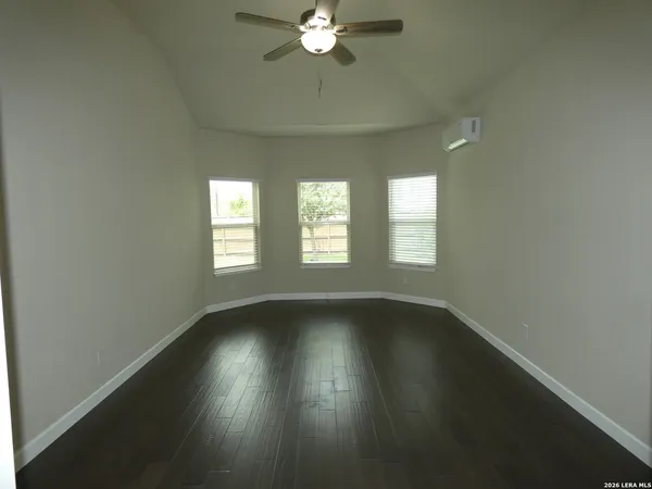 $2,100 | 10503 Pablo Way, Converse, TX 78109