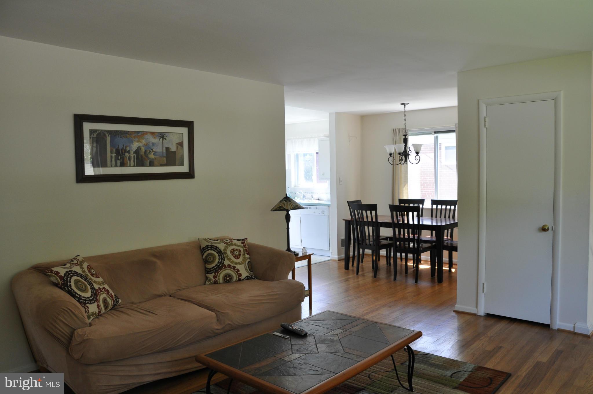 3802 Wendy Lane Silver Spring, MD 20906 - Photo 4 of 10 Living Room