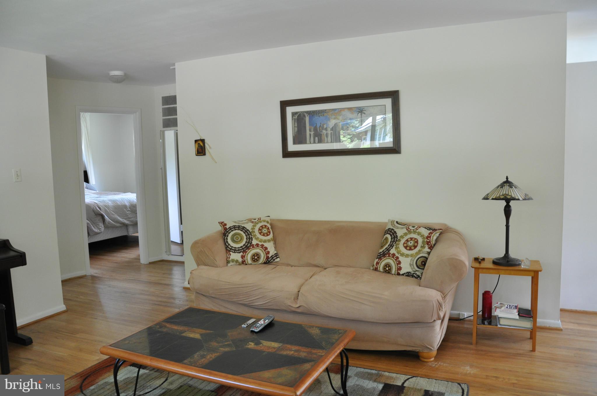 3802 Wendy Lane Silver Spring, MD 20906 - Photo 5 of 10 Living Room