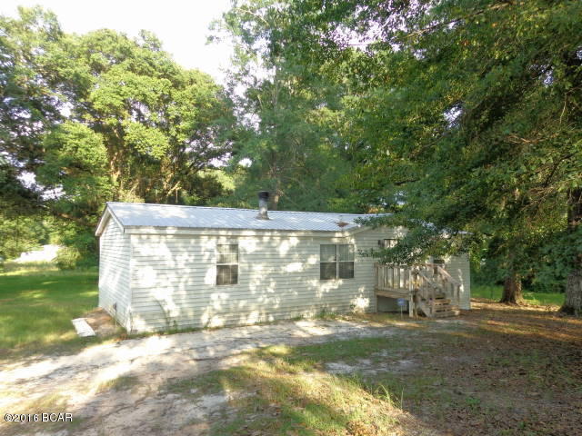 2362 Lawrence Road Marianna, FL 32446 - Photo 1 of 37 Gallery Image 1