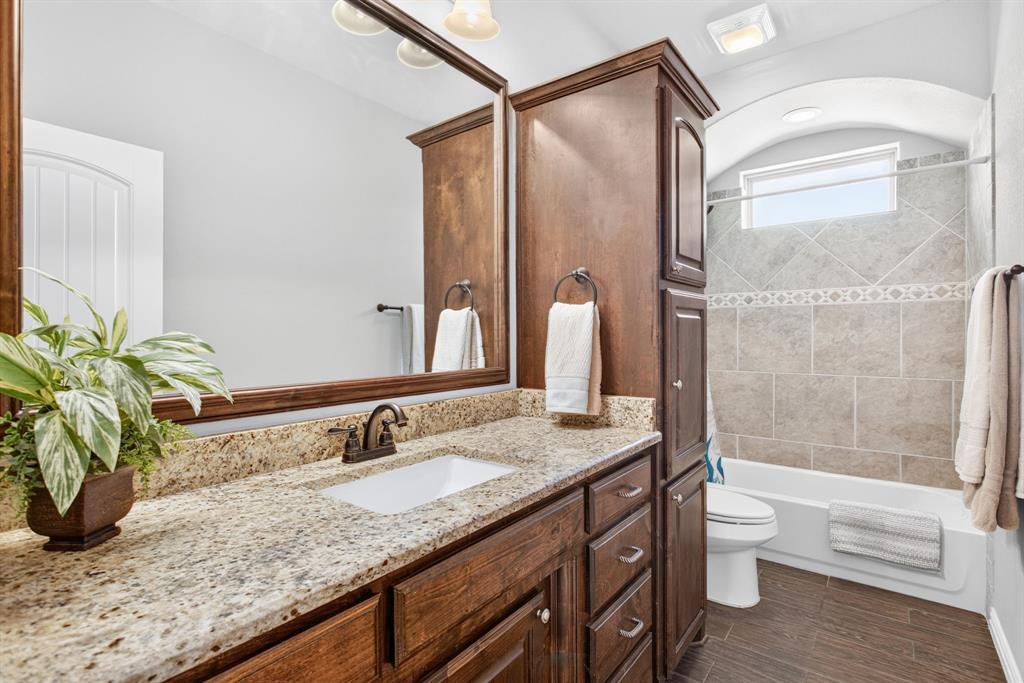 164 Spring Meadow Drive Springtown, TX 76082 - Photo 25 of 40 Gallery Image 25