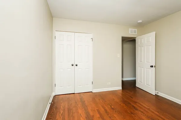 $2,445 | 10115 South California Avenue, Chicago, IL 60655