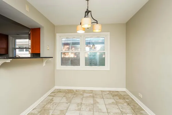 $2,445 | 10115 South California Avenue, Chicago, IL 60655