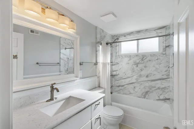 $825,000 | Undisclosed Address, Oxnard, CA 93036