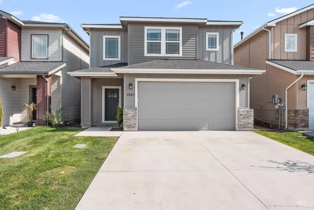 $379,999 | 1983 West Bella Lane, Nampa, ID 83651