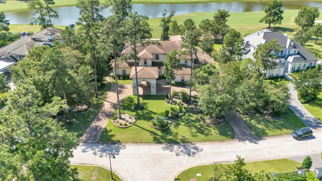 $3,200,000 | 31 Maymont Way, The Woodlands, TX 77382