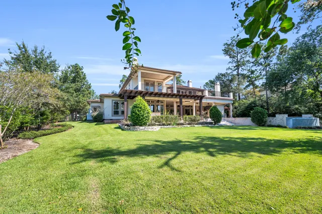 $3,200,000 | 31 Maymont Way, The Woodlands, TX 77382