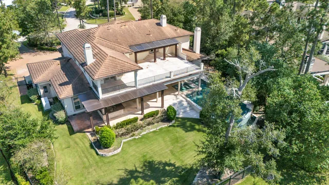 $3,200,000 | 31 Maymont Way, The Woodlands, TX 77382