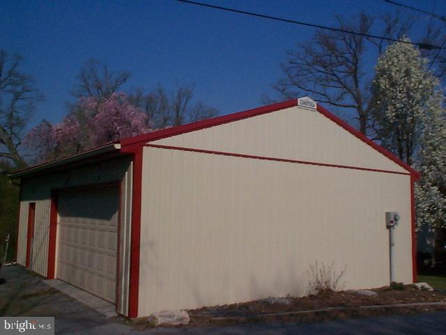 2055 Main Street Lititz, PA 17543 - Photo 4 of 5
