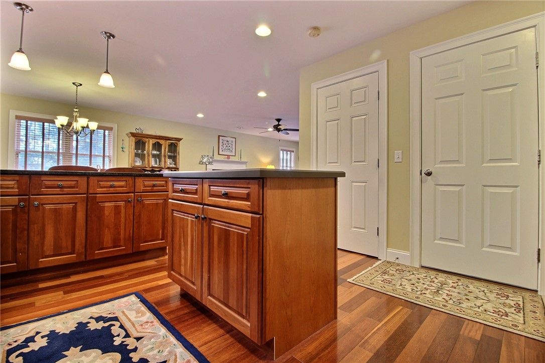 10 Crestview Drive, Unit 5 Westerly, RI 02891 - Photo 13 of 28