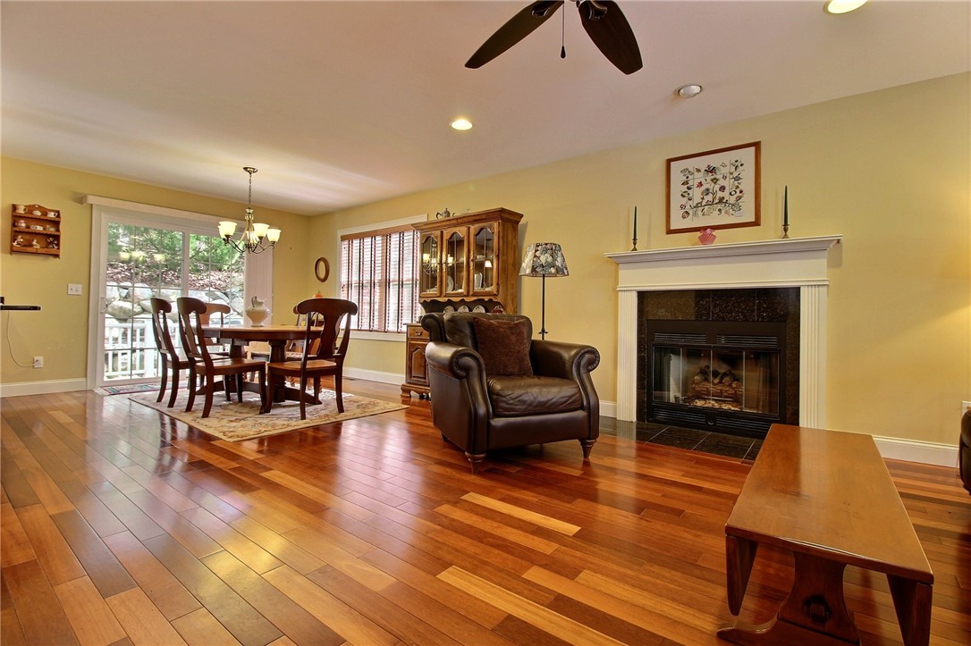 10 Crestview Drive, Unit 5 Westerly, RI 02891 - Photo 3 of 28