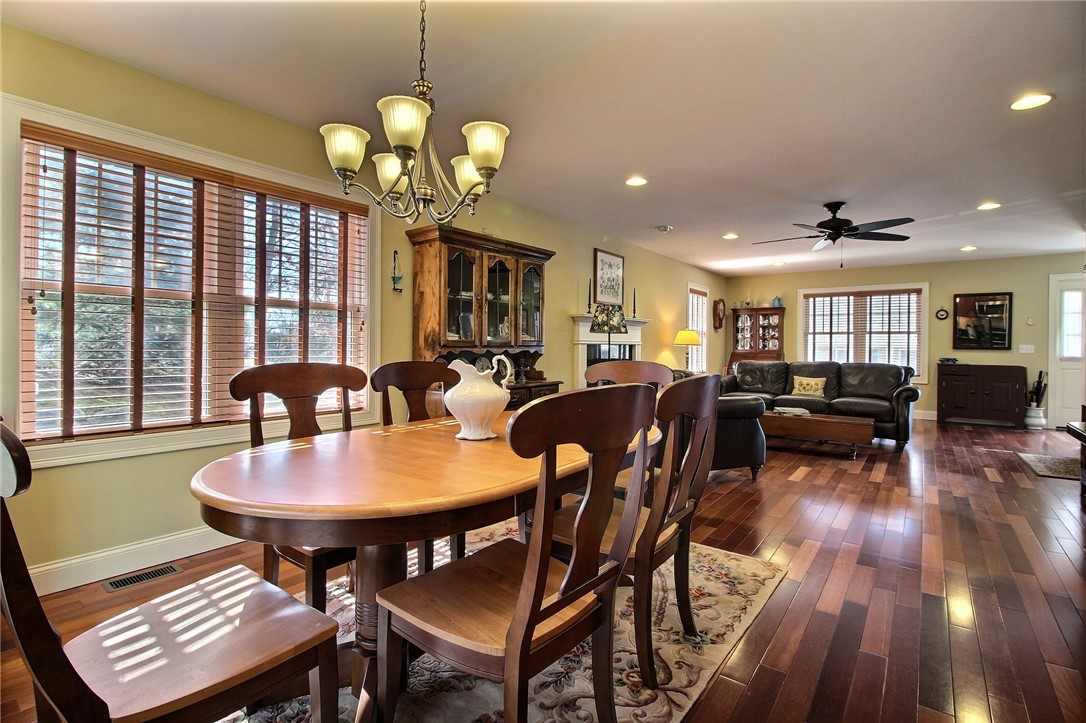10 Crestview Drive, Unit 5 Westerly, RI 02891 - Photo 7 of 28